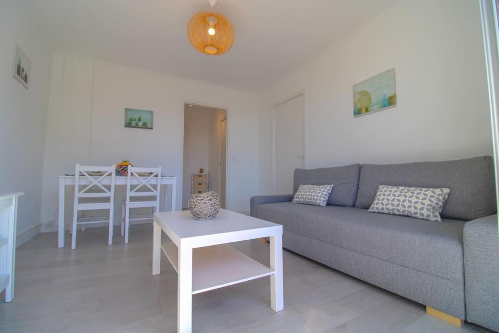 Appartamento Le Republique By Apirent #Balcon #Climatisation #Parking Cannes Esterno foto