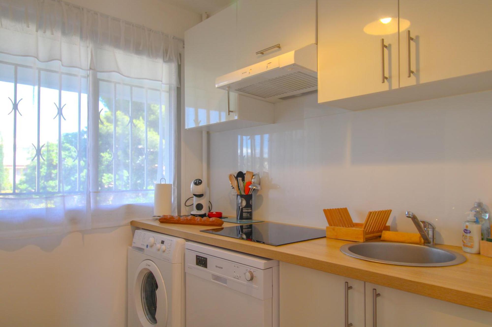 Appartamento Le Republique By Apirent #Balcon #Climatisation #Parking Cannes Esterno foto